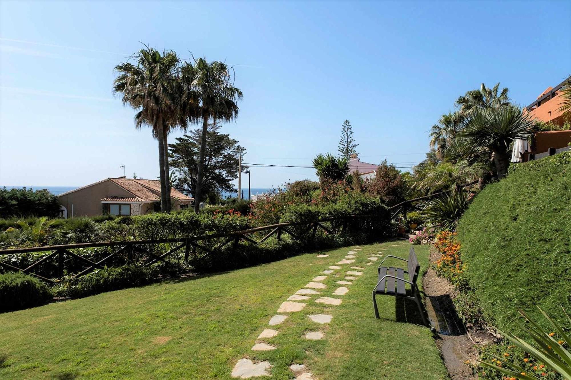 Bougainvillea Bay Estepona Exterior photo